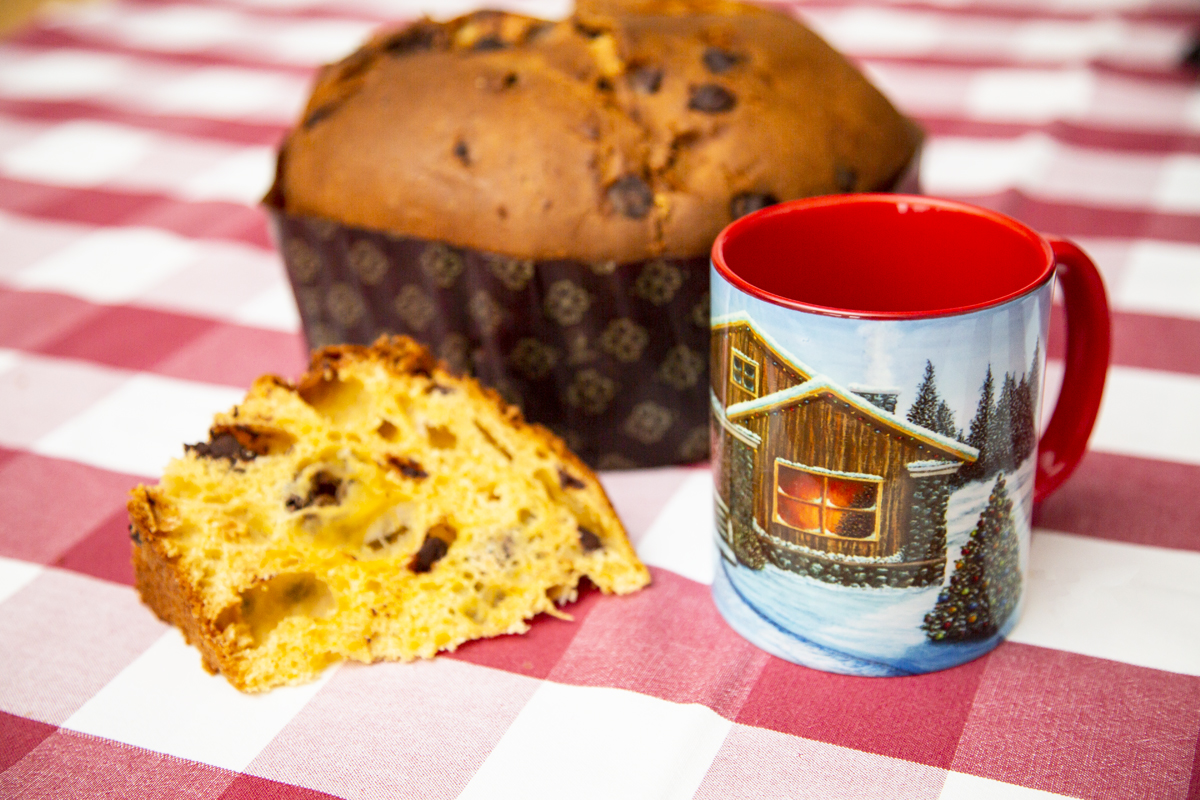 Tazza Natale alla casetta innevata